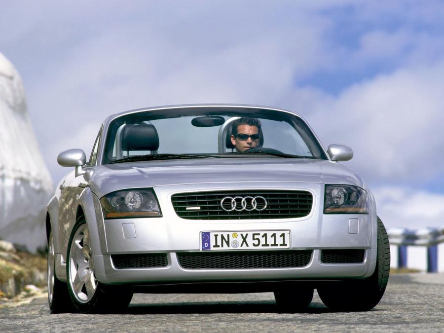 Audi TT Roadster (8N) 1999 года  (WW) (фото 33 из 37)
